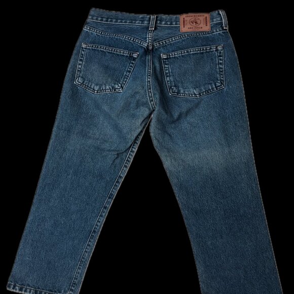 Abercrobie and Fitch Cropped Blue Jeans Sz. 2 - Picture 2 of 4